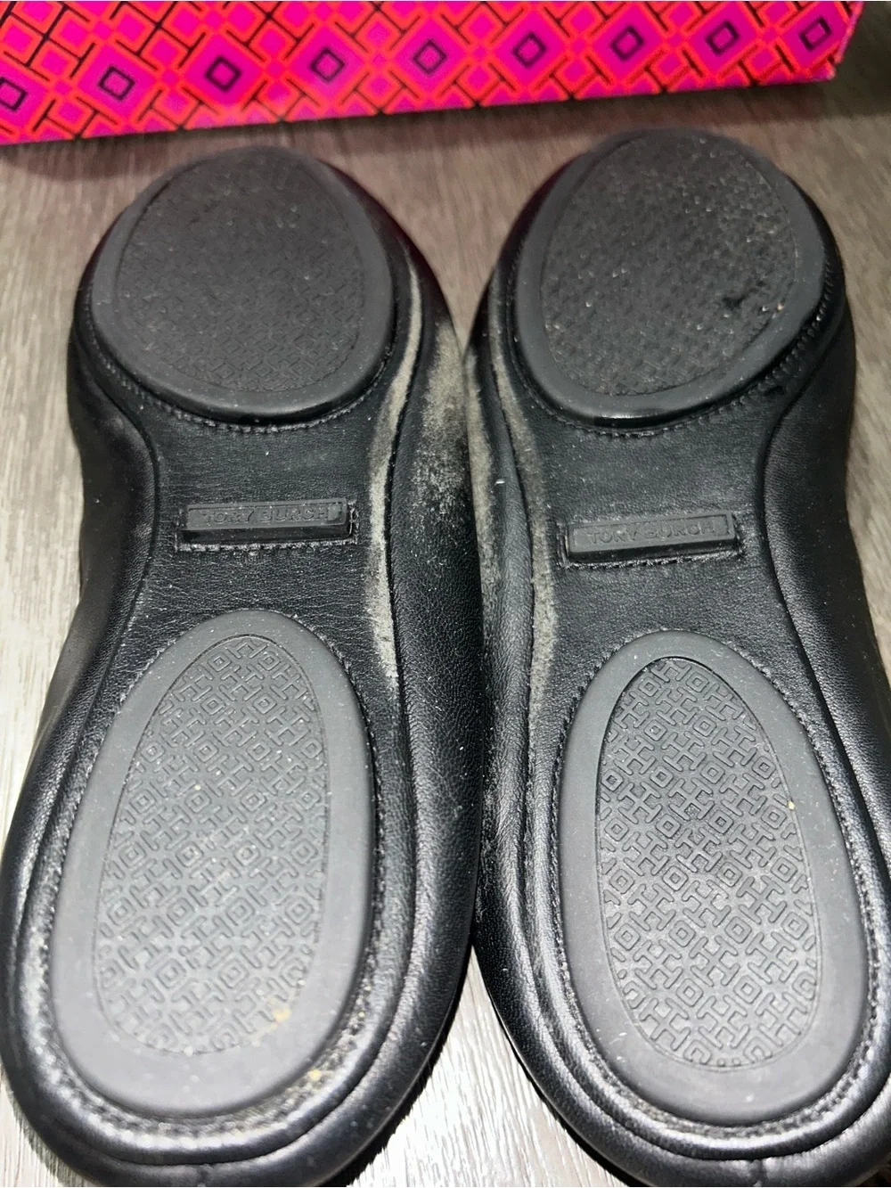 Tory Burch Black Leather Logo Round-Toe Ballet Flats